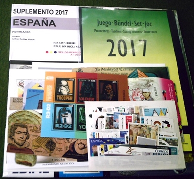 Foto de SELLOS 2017 ESPAÑA+HOJAS+PROTECTORES