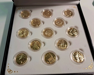 Foto de ARRAS JUEGO 13 MEDALLAS PLATA